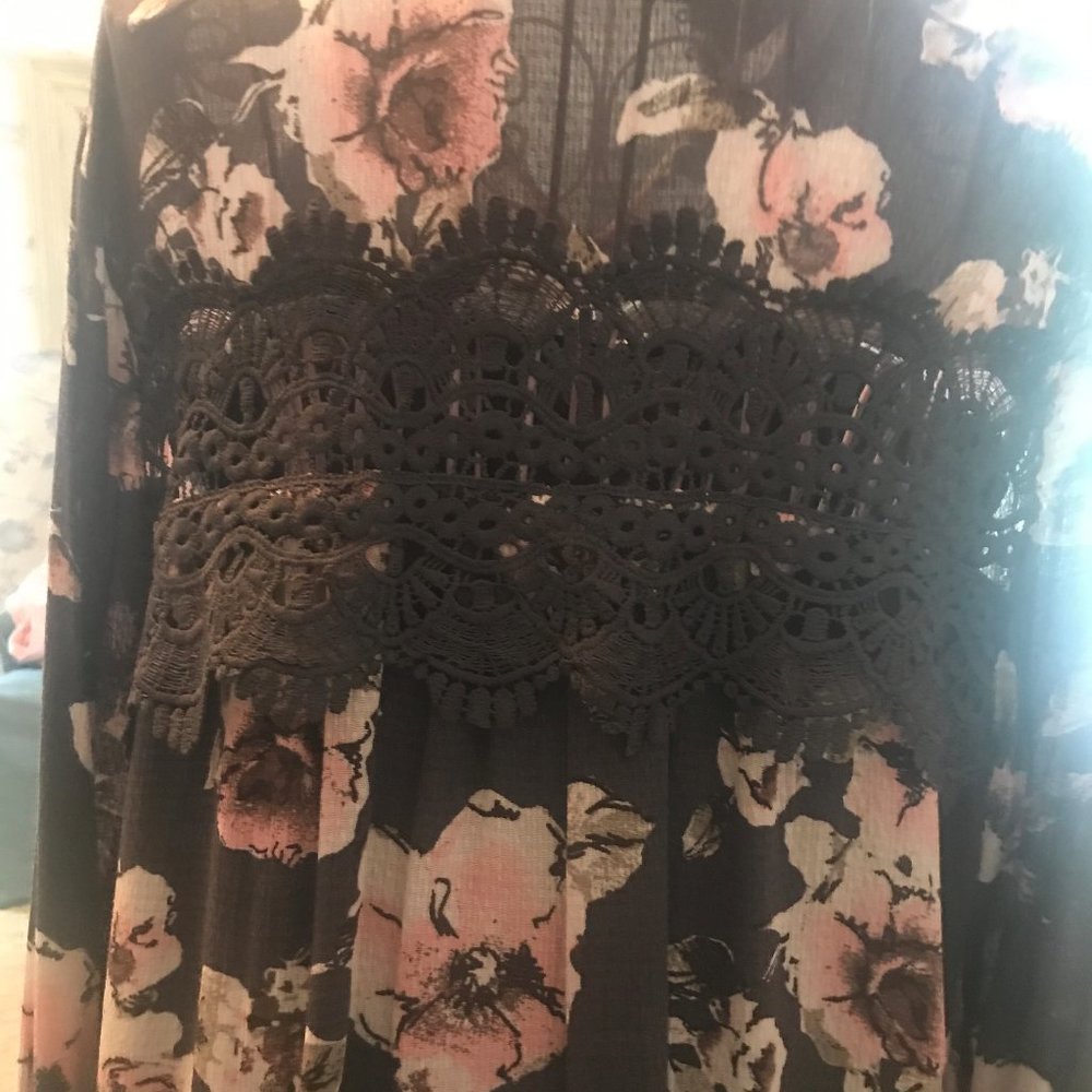 Spring Dress - Picture 2 of 5